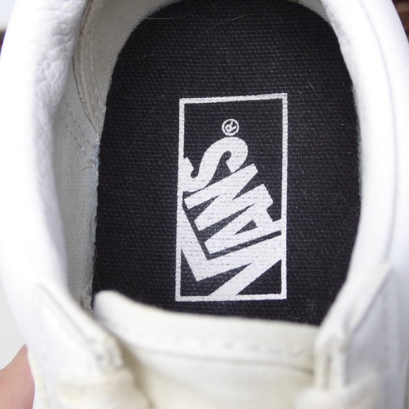 Vans Women Sneakers True White Leather Old Skool Low Top 6.5 Mens / 8 Womens - Picture 7 of 9